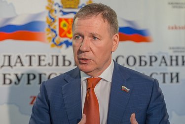 Александр Трубников: «Фракция «Единая Россия» готовит еще ряд социально направленных законопроектов»»